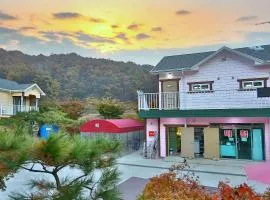 Gongju Magoksa Healing Pension