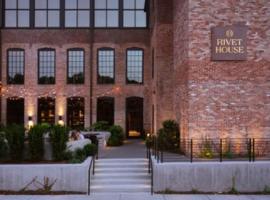 Rivet House, hotel poblíž Letiště Athens-Ben Epps - AHN, Athens