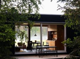 Landet, Designer Cabins in the Swedish Archipelago, haustierfreundliches Hotel in V&auml;sterljung