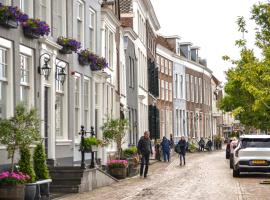 Hotel De Grote Kade I Boutique Hotel aan de Haven in het Centrum van Goes, хотел в Гус