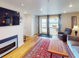 Ocean Front Studio, Heron at Oregon House, Stairs to the Beach!, διαμέρισμα σε Searose Beach