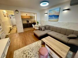 Apartment Rafailovici, hotel em Rafailovici