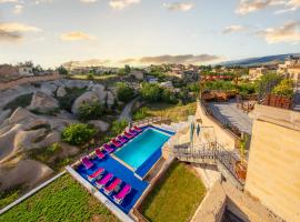 World Cave House - Hotel & Swimming Pool, hotel v destinaci Ürgüp