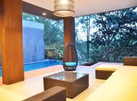 Asmaya Hill View Villa 7 Bedrooms With a Private Heated Swimming Pool and a Billiard Table