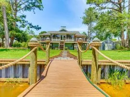 Waterfront Florida Vacation Rental with Boat Dock