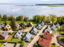 Strandhaus 3 EG, hotel v destinaci Röbel