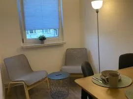 JJ-aparts - Wohnung nahe Flughafen, Porsche, BMW