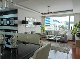 Like a HOME - Balcony - Parking - 6th Floor, hôtel à Quito près de : El Ejido Park
