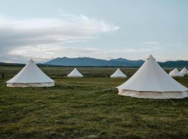 Wander Camp Yellowstone, tenda mewah di Island Park