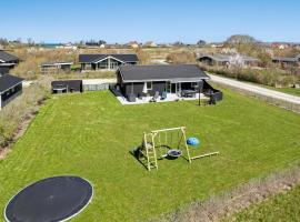 Lovely Home In Føllenslev With Wifi, hotel v destinaci Føllenslev