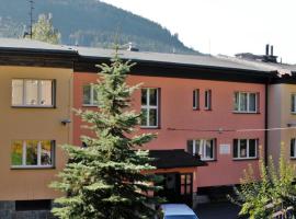 Hotel U Přehrady, hotel v Morávce