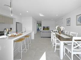 Shallows Coastal Retreat, hotel in Shellharbour
