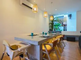 35 Cozy Homestay with projector Pool BBQ evcharger