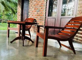 Araliya Lake Camp Resort, glamping site in Udawalawe