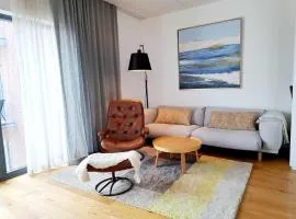 Downtown 2BR with Balcony & Free Secure Garage Parking