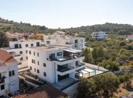 Penthouse apartment ReNikS