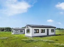 Cozy Home In Bedzino With Wifi