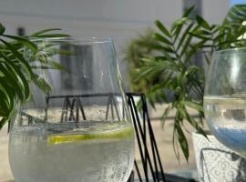 Apartamentos Muñoz Fornell 2, hotel en Chiclana de la Frontera