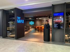 CapsuleTransit MAX - Airport Hotel - Landside, Public Area - Gateway KLIA T2, Lvl 2M、セパンのホテル