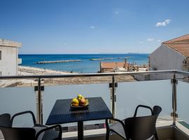Iria Sea View Room, hotel in Kolymvari