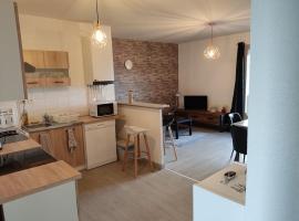 Superbe appartement avec vue sur le Puy de Dôme, hotel v destinaci Saint-Georges-de-Mons