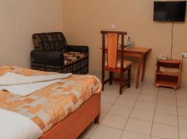 Legacy Star Hotel, hotel v destinaci Chuka