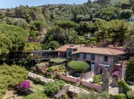 Argentarola in Porto Santo Stefano,Pool and Sea View, hotel in Porto Santo Stefano