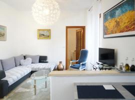 Casa Maribel, hotel em Luino