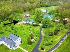 Carriage House Farm-stay near Rocky Fork Lake