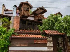 АЛЕКСОВА КЪЩА