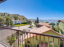 Chelan Home Views, Pool, Hot Tub, and Beach Access, hotel en Chelan