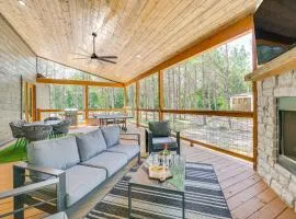 Scenic Riverfront Escape Outdoor Oasis with Hot Tub
