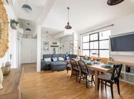 Maison de rêve proche métro et RER, hotel in Alfortville