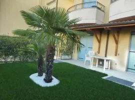 Residence Elisa Piano Terra con Giardino e Posto auto