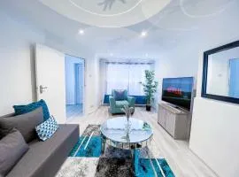 Spacious 3 bed family home with garden