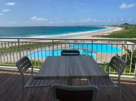 Superbe Appartement face à la mer, Baie Orientale