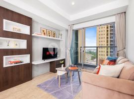 Mazara by Kozystay - BSD, hotell med parkeringsplass i Tangerang