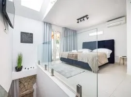 Hidden apartments in the city center