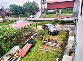 E HOME Camp house- KULAI, khu cắm trại ở Kulai