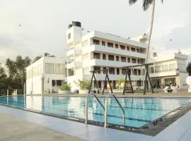 New Ocean Hill Hotel