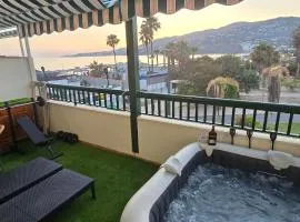 Terraza al mar