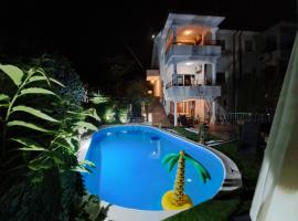 Luxury Apartment Emily with Amazing Sea View, hotell i Lovran