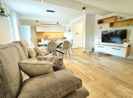 Apartments Lipa Plac, hotel com banheiras de hidromassagem em Postojna