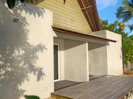 Dwalungan Riverside Villa, chata v destinaci Batukaras