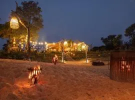 Kruger Untamed - Tshokwane River Camp