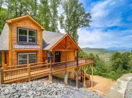Mountain-View Fleetwood Retreat with Deck and Grill