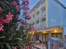 Hotel Clara RIMINI