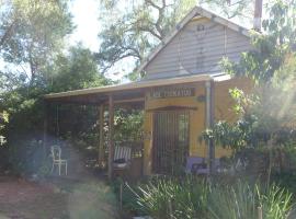 Black Cockatoo Lodge, hotel i Nannup