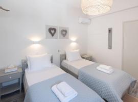 Swell S7 new 2 bd flat in Naousa, hotel pro pobyt s domácími mazlíčky v destinaci Nausa