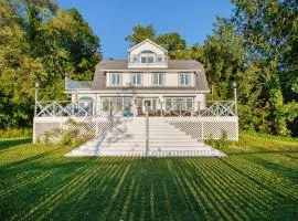 Lake Michigan Retreat- Lower Duplex
